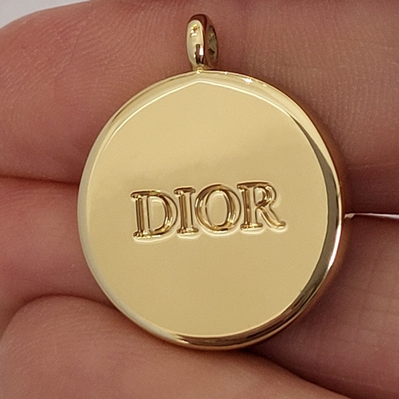 Dior Ja'dore NWOB Gold Tone Pendent With White Fragrance Stone 8mm - Picture 2 of 12